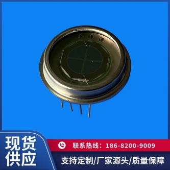 四象限探测器